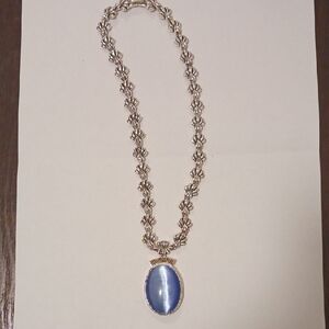 Source Unknown Silver and Blue Oval Necklace